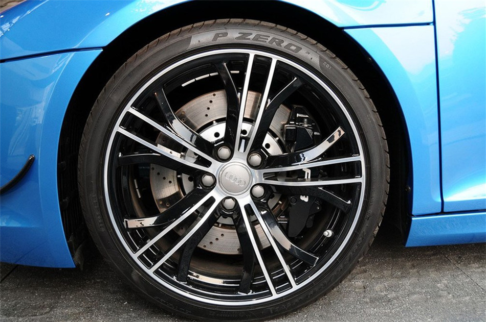 2013款 5.2FSI AMT quattro中国专享型 其他