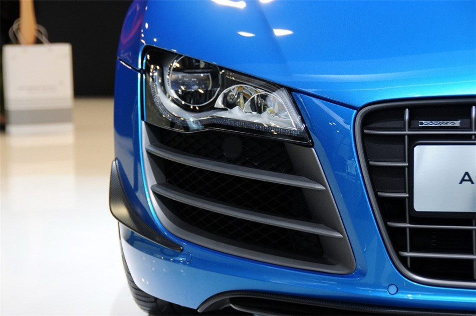 2013款 5.2FSI AMT quattro中国专享型 其他