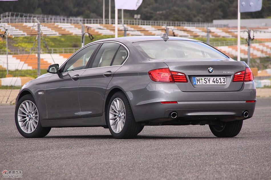 试驾全新宝马5系
