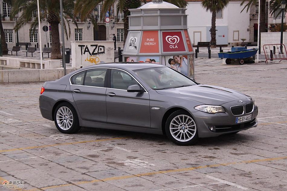 试驾全新宝马5系