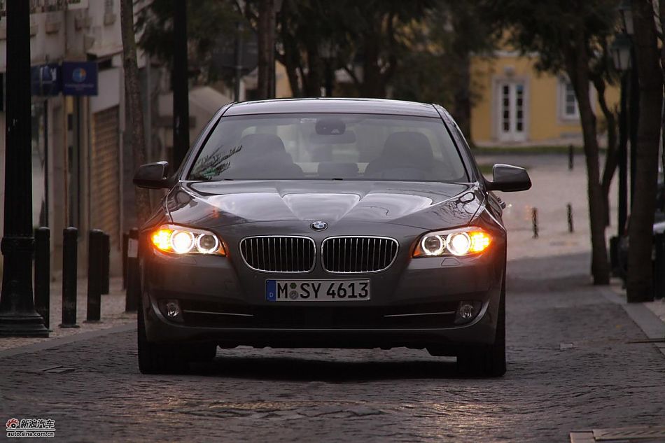 试驾全新宝马5系