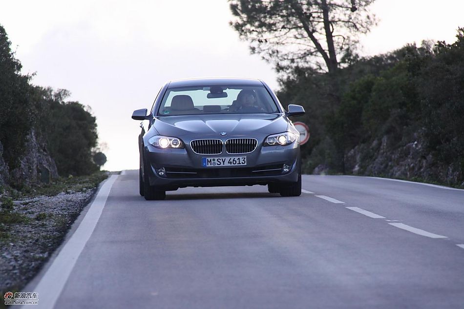 试驾全新宝马5系