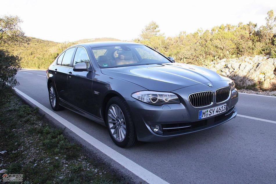 试驾全新宝马5系