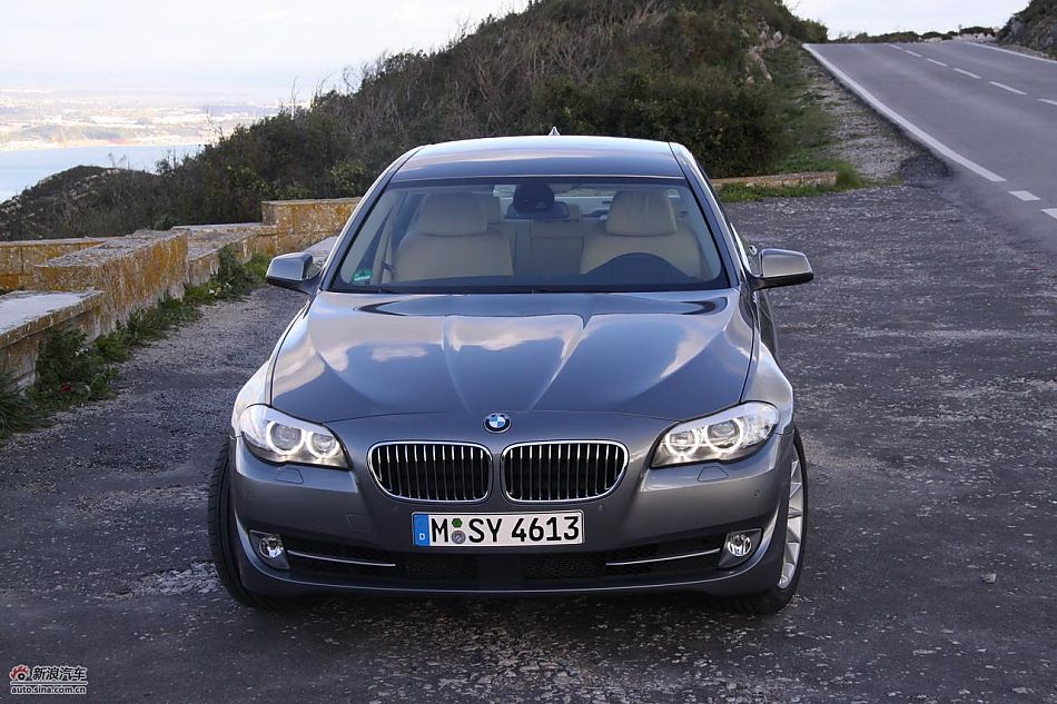 试驾全新宝马5系