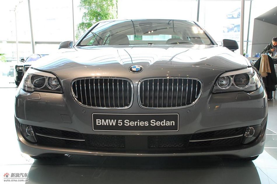 BMW宝马530d实拍图