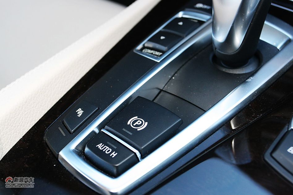 2012款宝马5系旅行版