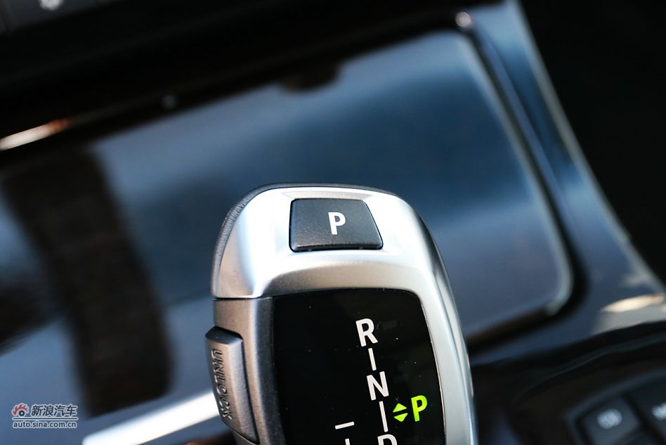 2012款宝马5系旅行版