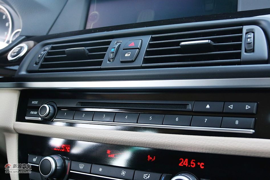 2012款宝马5系旅行版