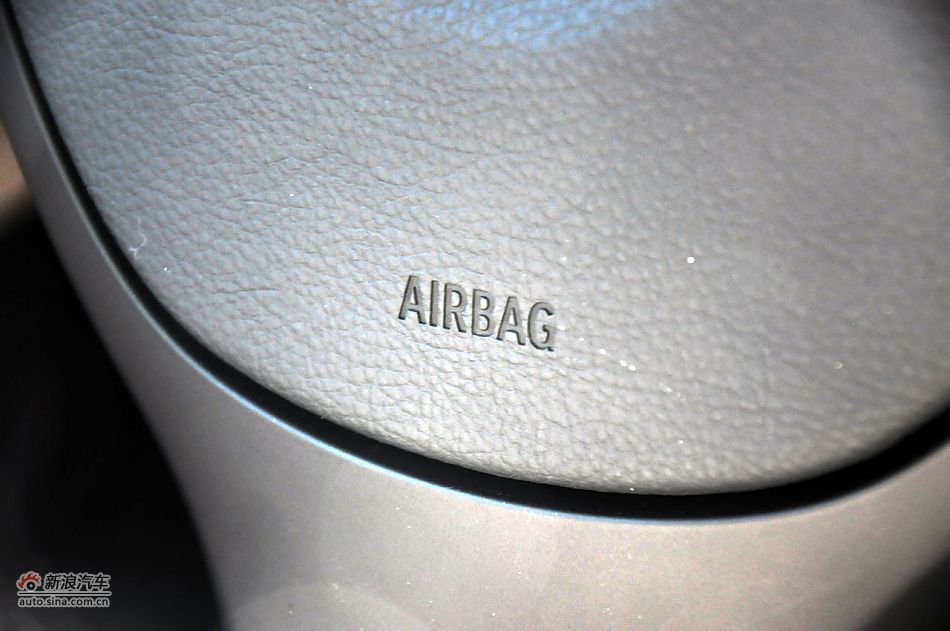 2012款宝马5系旅行轿车实拍