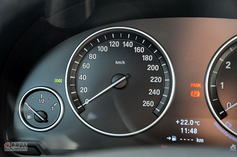 2012款宝马5系旅行轿车实拍