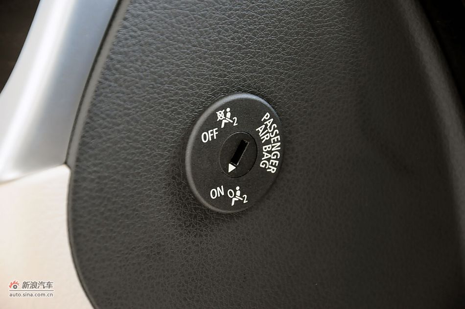 2012款宝马5系旅行轿车实拍