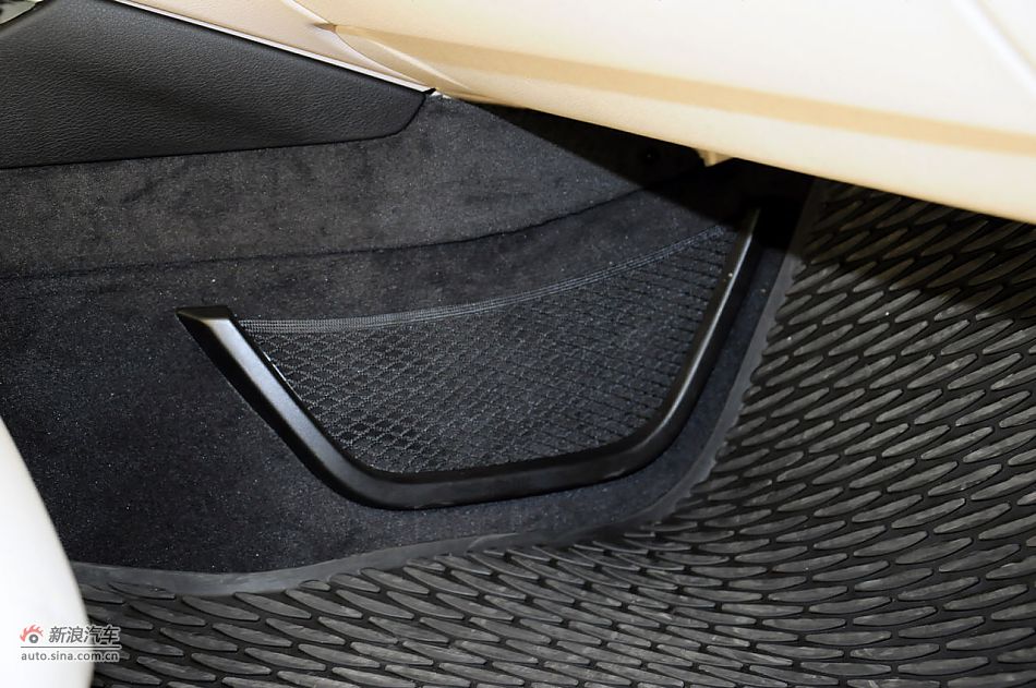 2012款宝马5系旅行轿车实拍