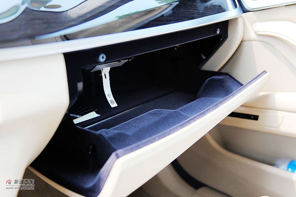 进口宝马535i领先运动型内饰图片
