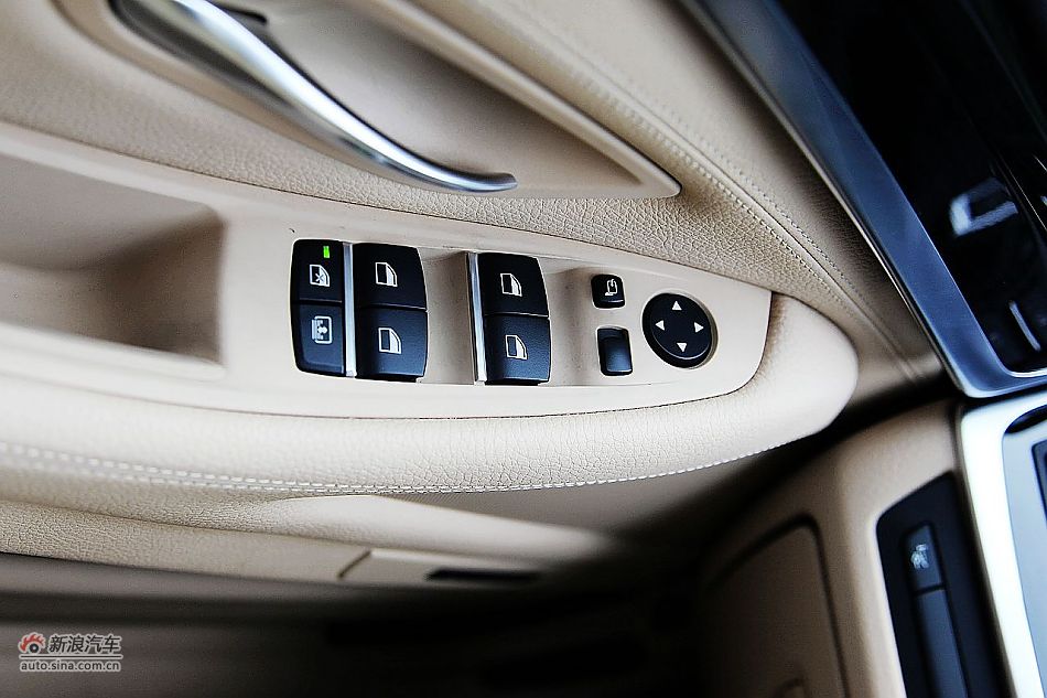 进口宝马535i领先运动型内饰图片