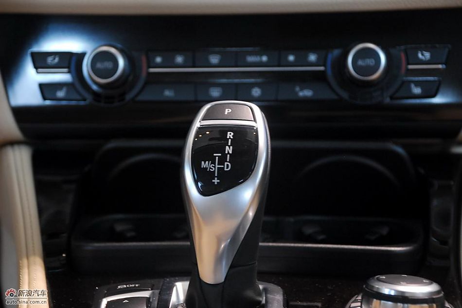 BMW宝马530d实拍图