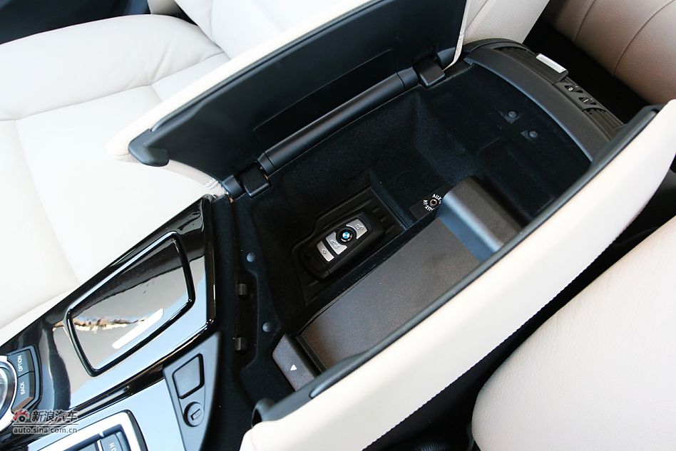 2012款宝马5系旅行版