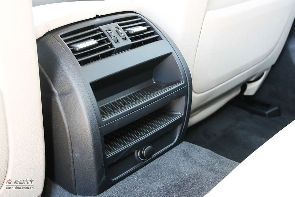 2012款宝马5系旅行版