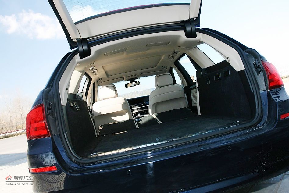 2012款宝马5系旅行版