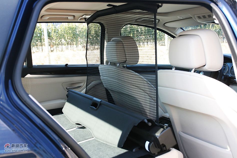 2012款宝马5系旅行版