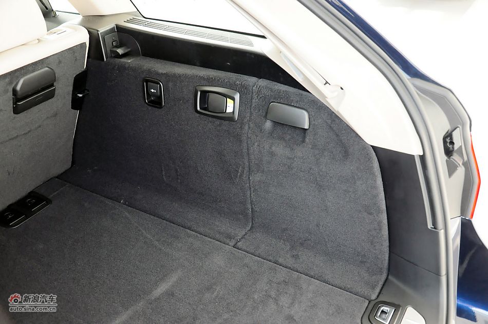 2012款宝马5系旅行轿车实拍