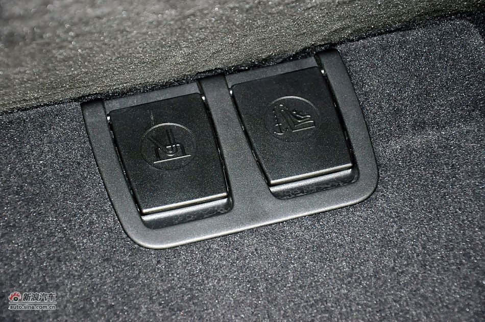 2012款宝马5系旅行轿车实拍