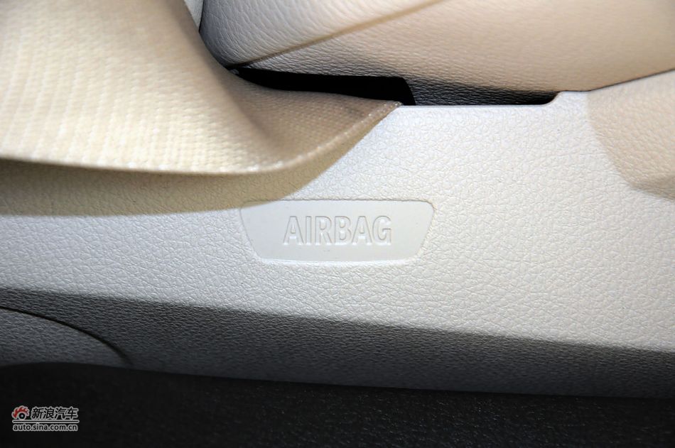 2012款宝马5系旅行轿车实拍