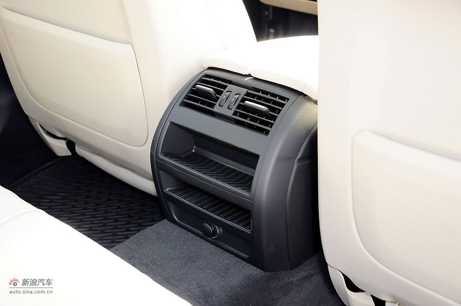 2012款宝马5系旅行轿车实拍