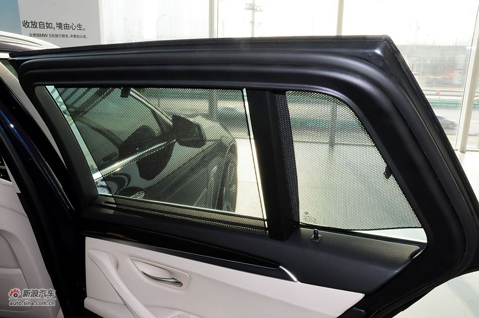 2012款宝马5系旅行轿车实拍
