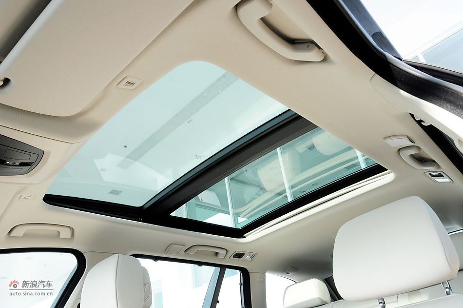 2012款宝马5系旅行轿车实拍