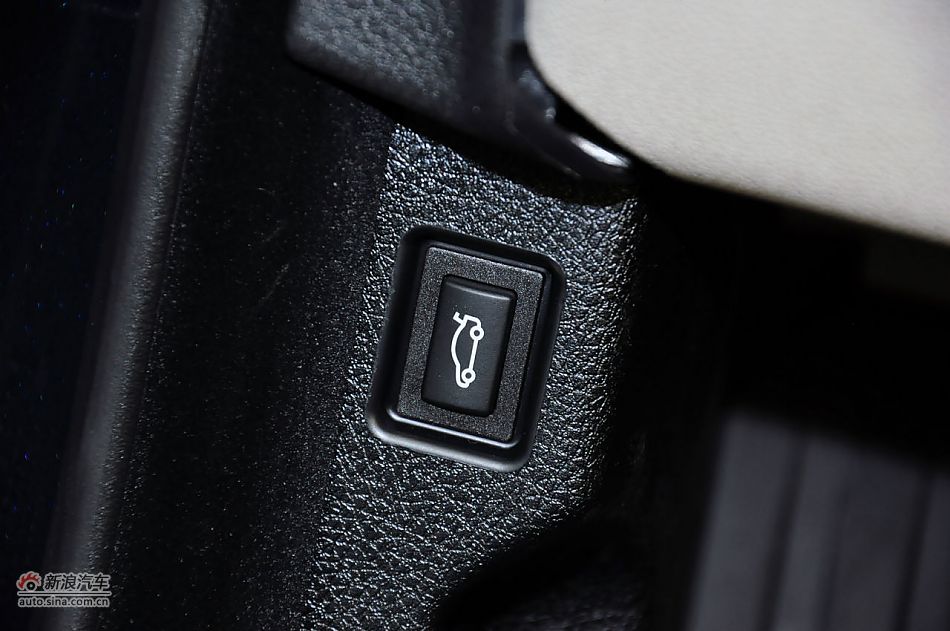 2012款宝马5系旅行轿车实拍