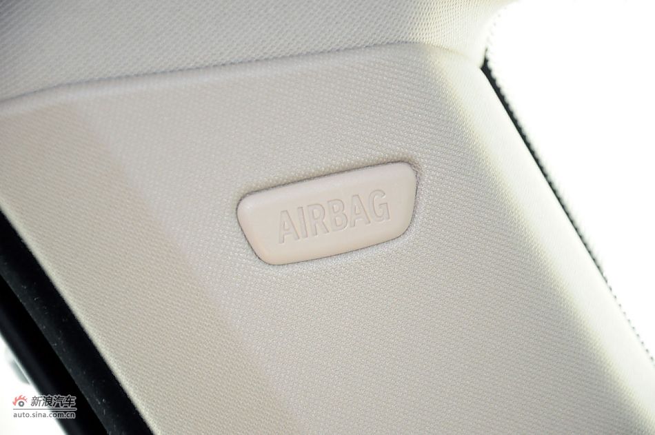 2012款宝马5系旅行轿车实拍