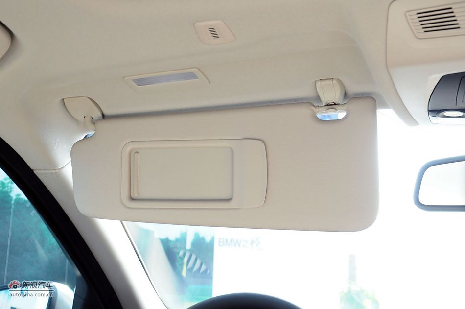 2012款宝马5系旅行轿车实拍