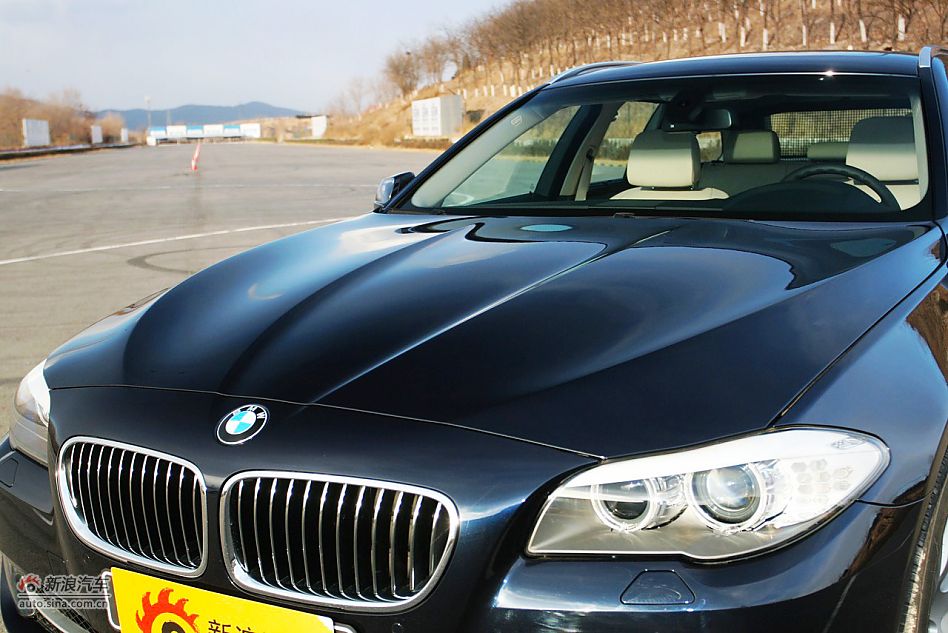 2012款宝马5系旅行版