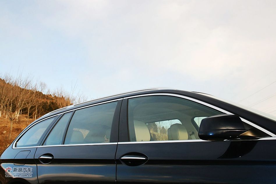 2012款宝马5系旅行版