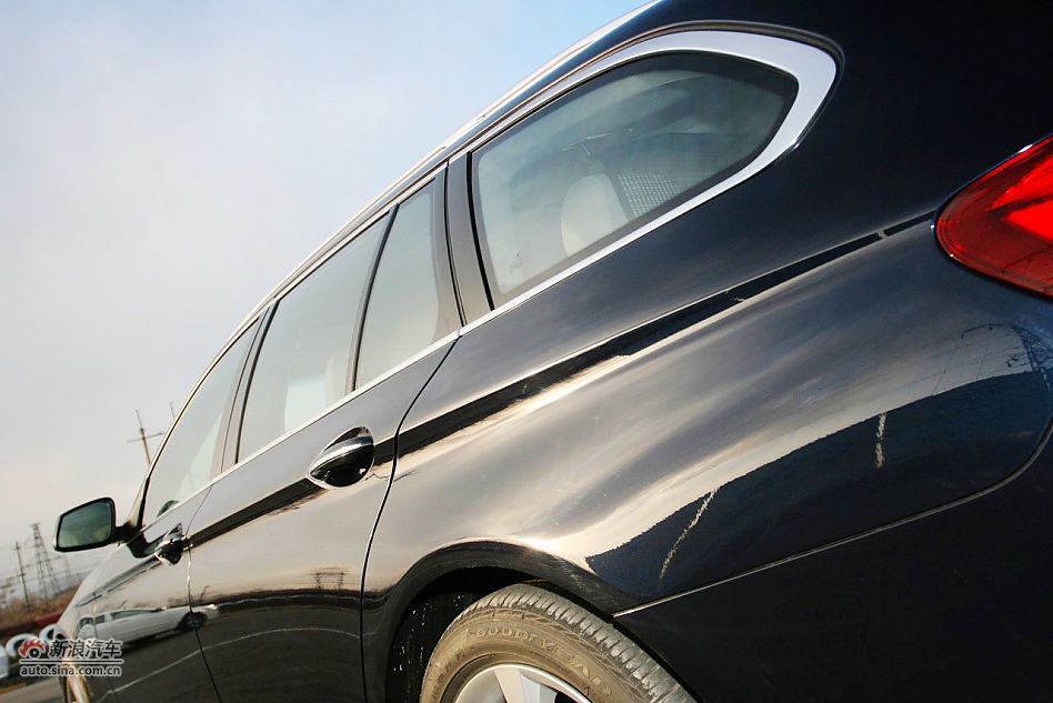 2012款宝马5系旅行版