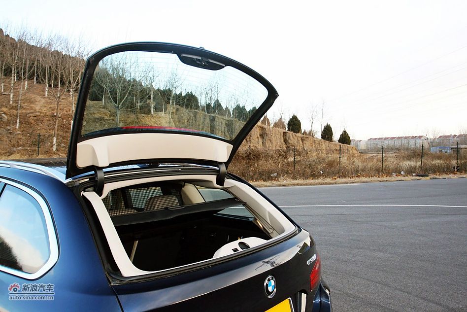 2012款宝马5系旅行版