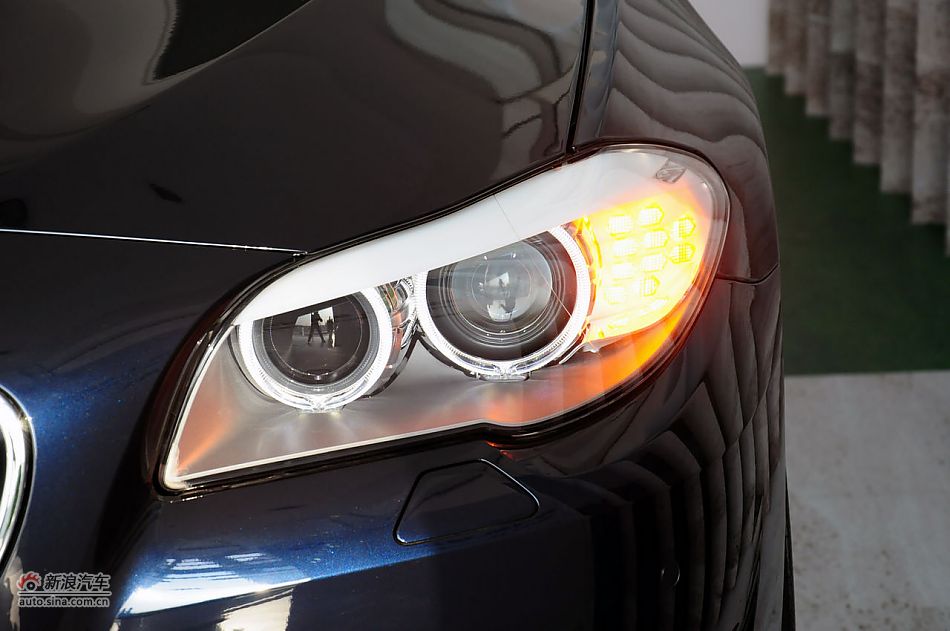 2012款宝马5系旅行轿车实拍