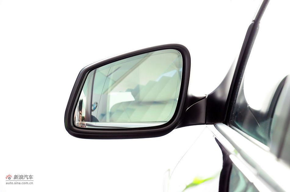 2012款宝马5系旅行轿车实拍