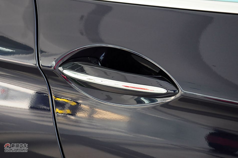 2012款宝马5系旅行轿车实拍