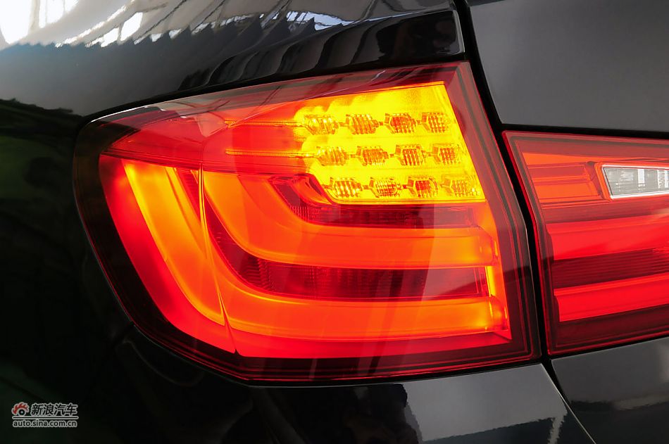 2012款宝马5系旅行轿车实拍