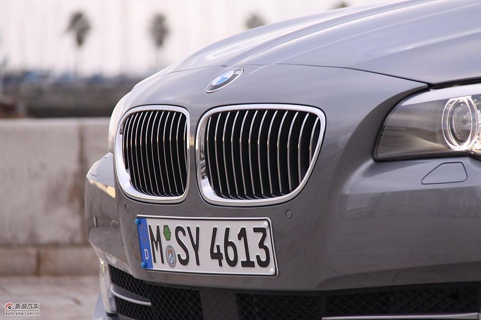 试驾全新宝马5系