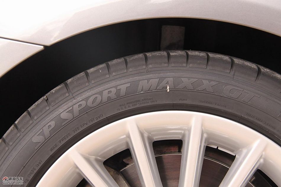 试驾全新宝马5系