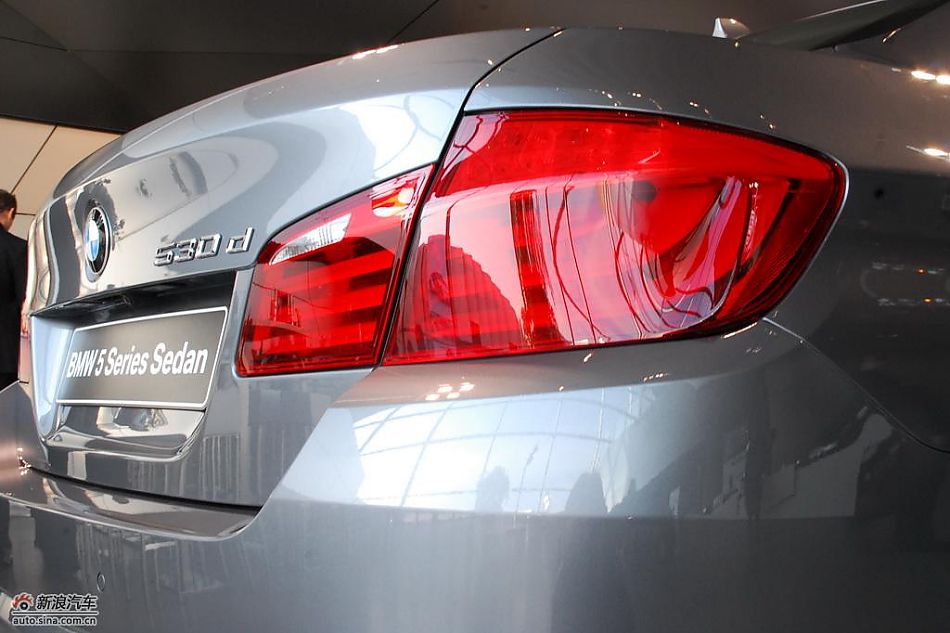 BMW宝马530d实拍图