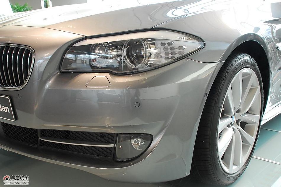 BMW宝马530d实拍图