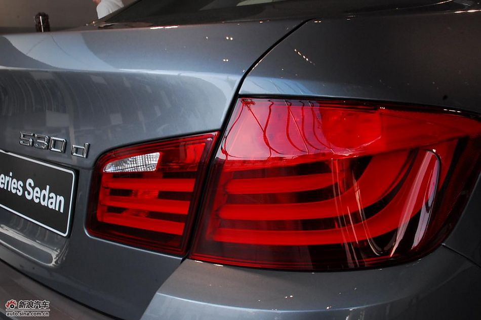 BMW宝马530d实拍图