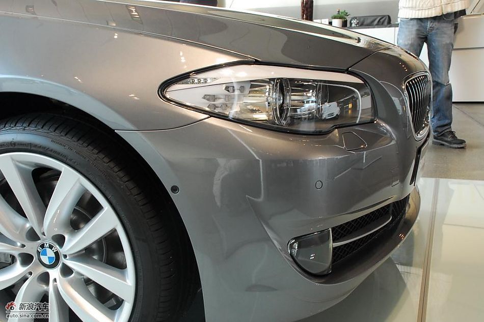 BMW宝马530d实拍图