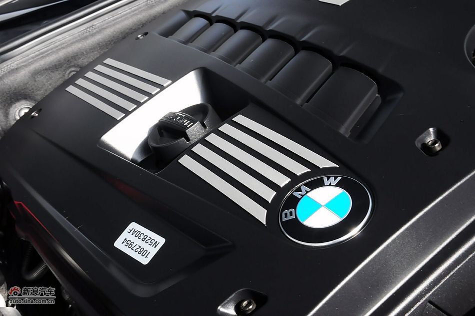 2012款宝马5系旅行轿车实拍