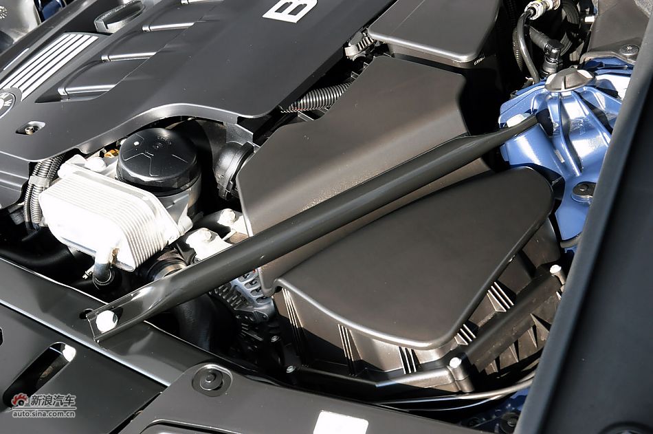 2012款宝马5系旅行轿车实拍