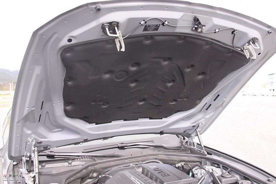 全新宝马5系发动机