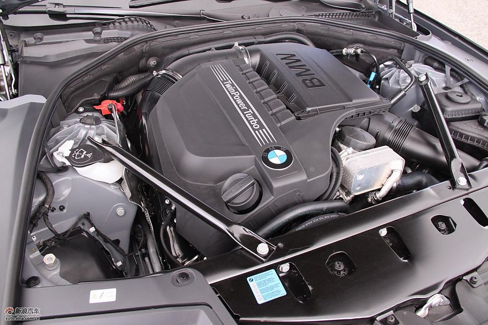 全新宝马5系发动机